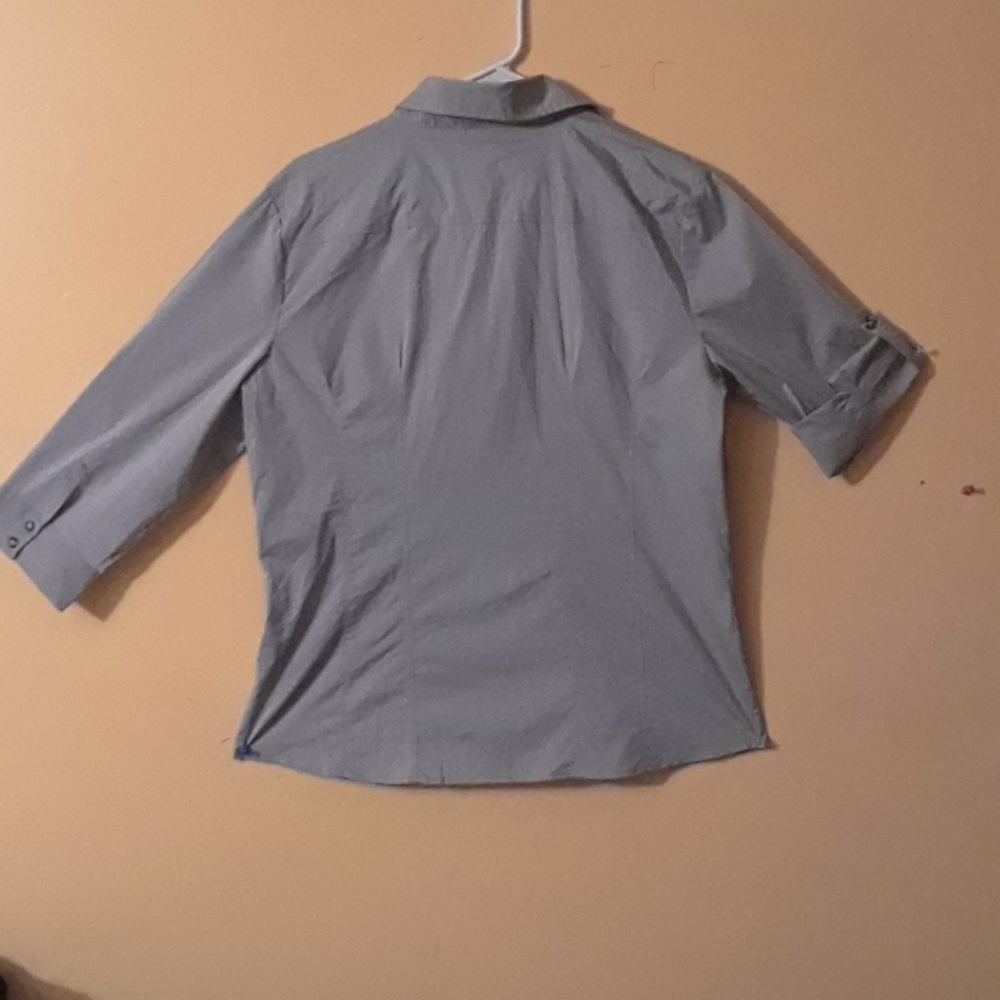 Shirt - Picture 2 of 5
